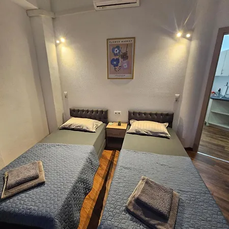 Апартаменты A Неа-Карвали